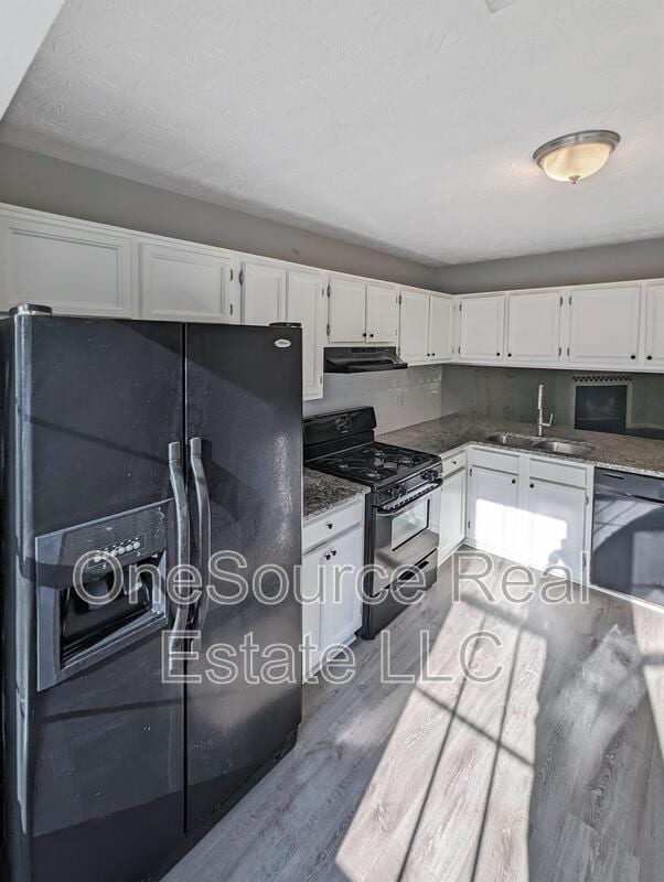 Foto del edificio - 3494 Lee Ct