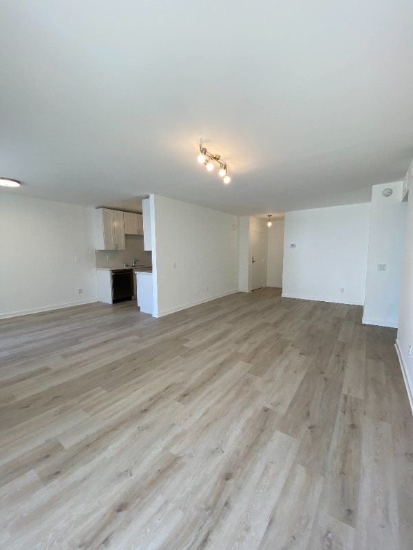 Photo - 1849 S Bentley Ave Apartment