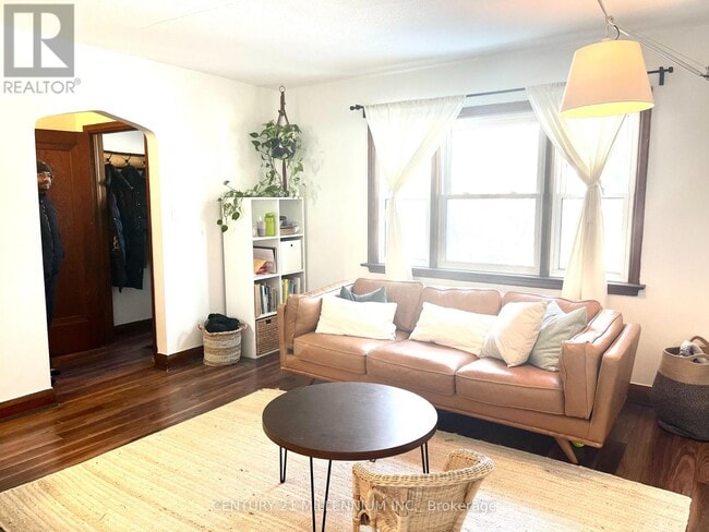 Photo du bâtiment - 68 Victor Ave