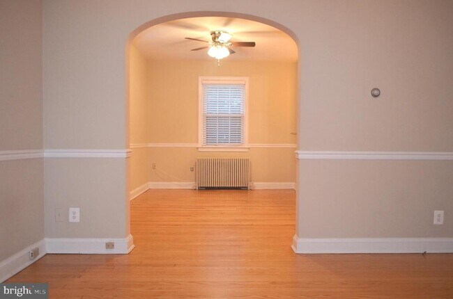 Foto del edificio - 206 S Courthouse Rd