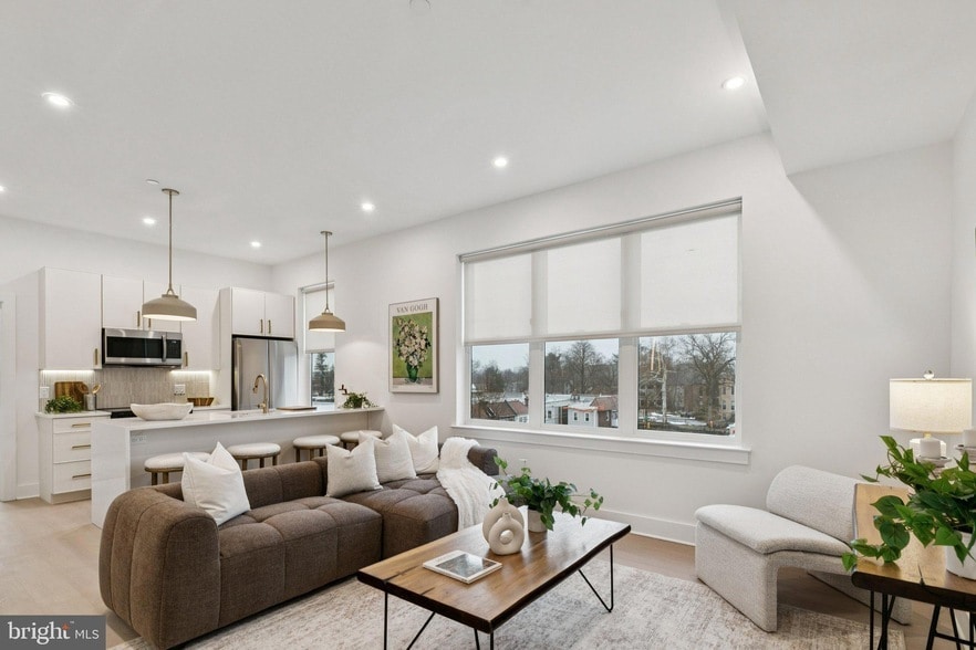 Photo - 30 W Allens Lane Unit 301