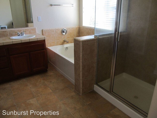 Foto del edificio - 8953 Chalmers Ct