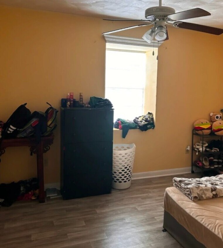 Building Photo - 4509 Herrmann St