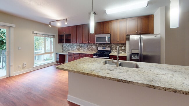 Interior Photo - 27 Seventy Five Mesa Verde