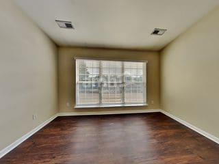Building Photo - 202 Worcester Ln