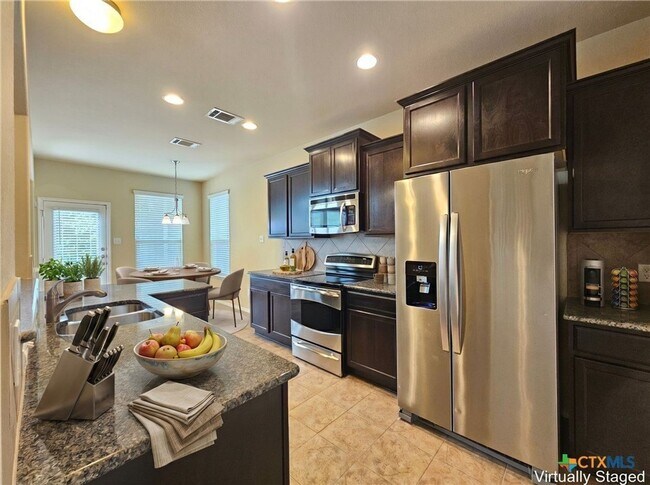 Building Photo - 7112 Cokui Dr