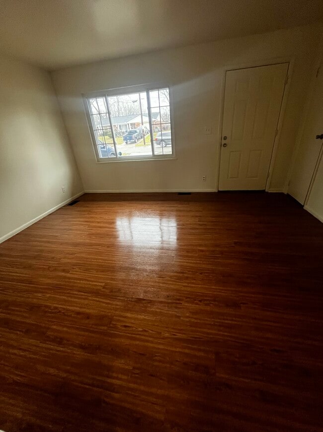 Building Photo - 2455 Merriway Ln