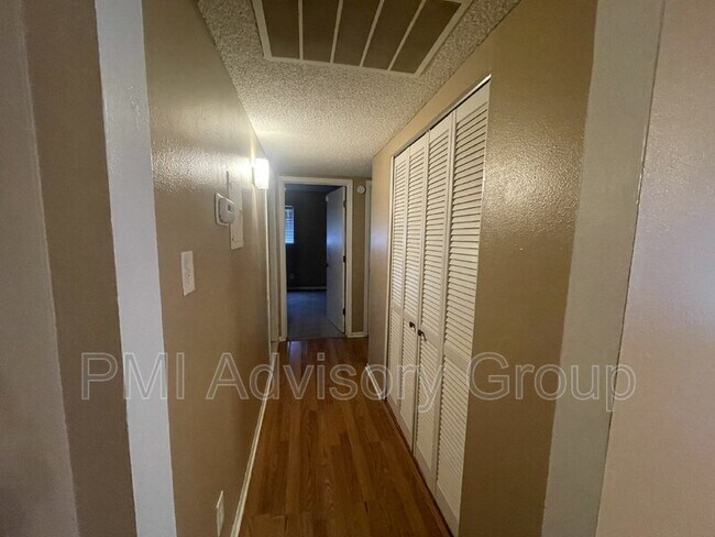 Foto del edificio - 3034 SW Lydia Ave