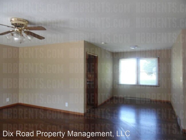 Building Photo - 3 br, 1 bath House - 456 Symmes Road,
