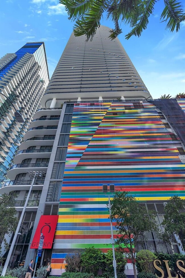 Building Photo - 801 S Miami Ave Building Photo - 801 S Miami Ave