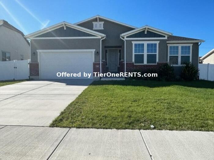 Beautiful West Jordan home, in a great loc... House Rental in West