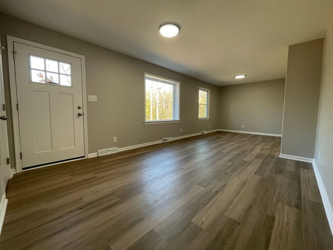 Foto del edificio - Remodeled Rancher Style Home