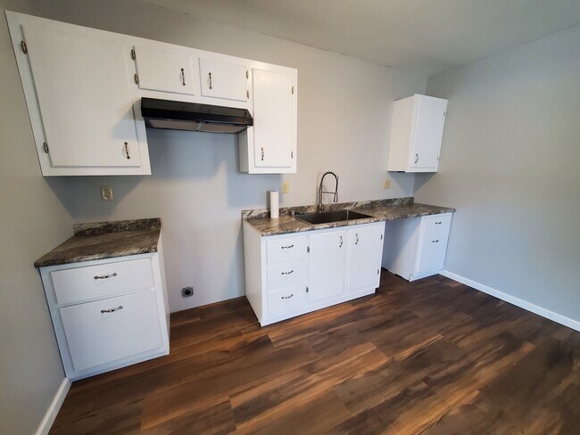 Cocina - 816 W Gambier St