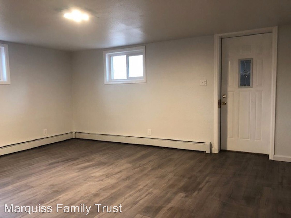 Building Photo - 1103 E 23rd St