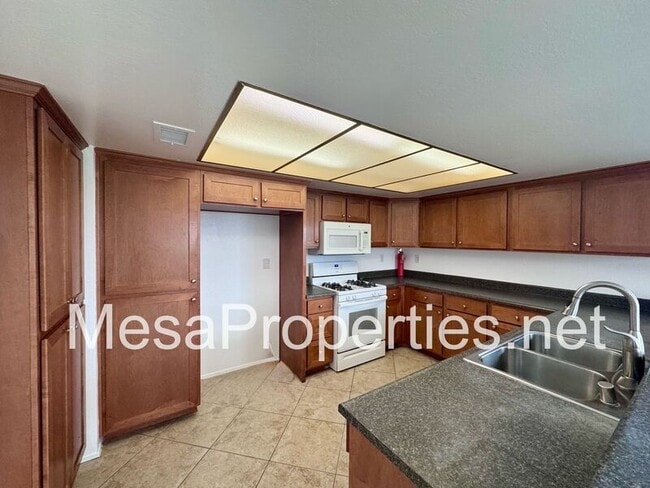 Foto del edificio - 13768 Titonka Rd