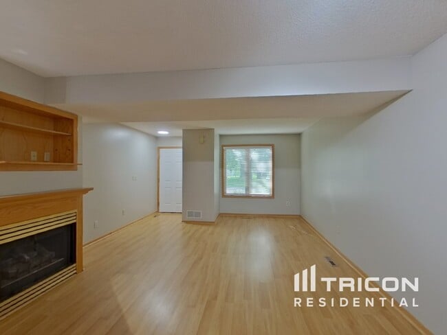 Building Photo - 1606 Geske Rd