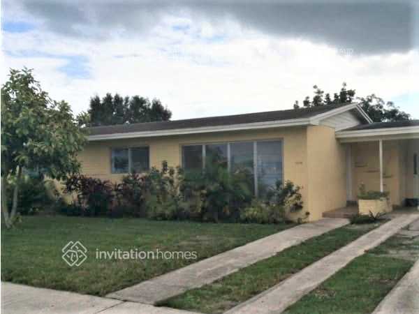Building Photo - 1510 NW 182nd St