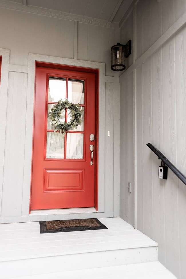 Building Photo - 7 Alyce Ln