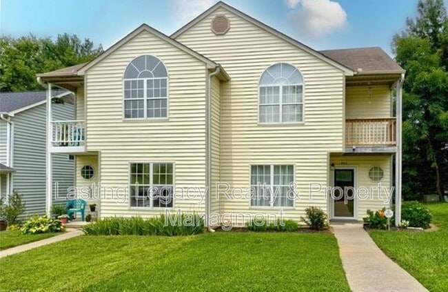 Photo - 845 Salem Pointe Ln Townhome