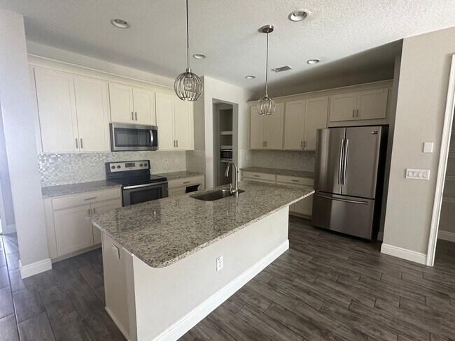 Foto del edificio - 17829 Althea Blue Place, Lutz, FL, 33558