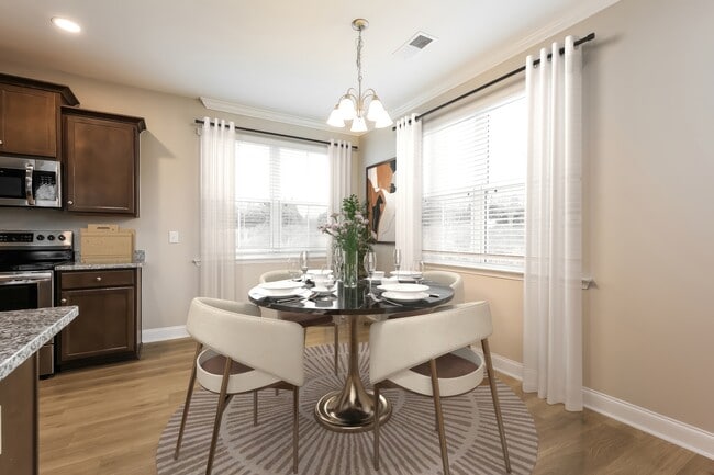 Building Photo - 209 Bosa Ln