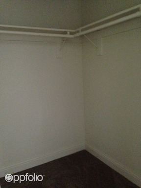 Building Photo - 5587 Keoncrest Cir