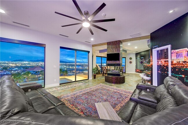 Foto del edificio - 1140 Brown Hill Ct