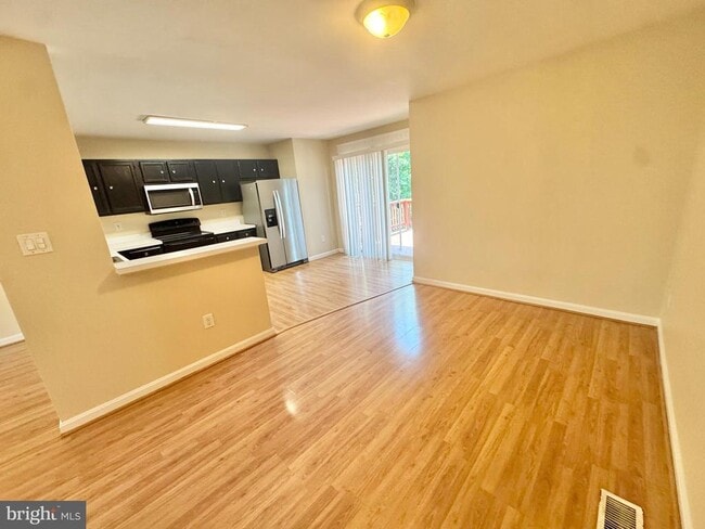 Building Photo - 704 Stafford Glen Ct