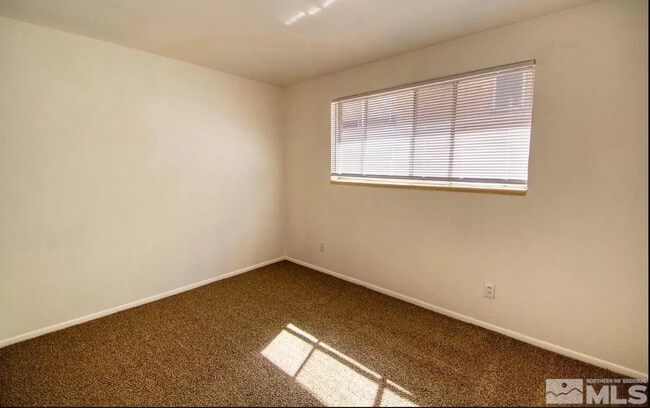 Building Photo - 775 Moran St