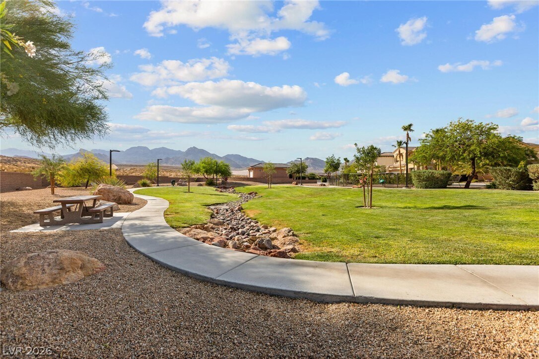 Foto del edificio - 2259 Green Mountain Ct