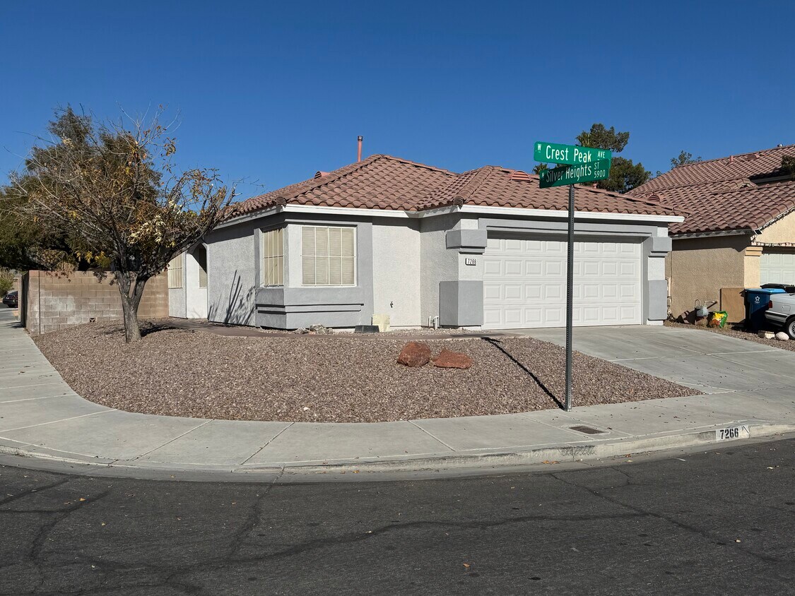Primary Photo - 7266 Crest Peak Ave