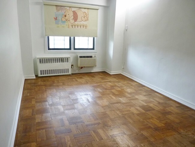 Building Photo - 3731 73rd St