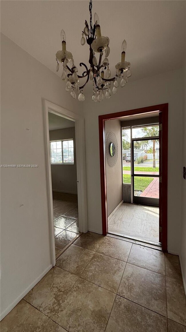 Foto del edificio - 7961 Orleans St