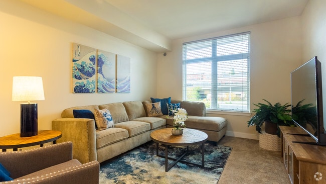 Interior Photo - Theas Landing