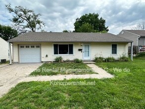 Building Photo - 804 NE 66th Terrace
