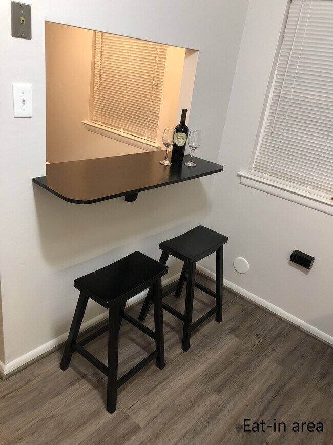 Building Photo - 57 Shannon Dr