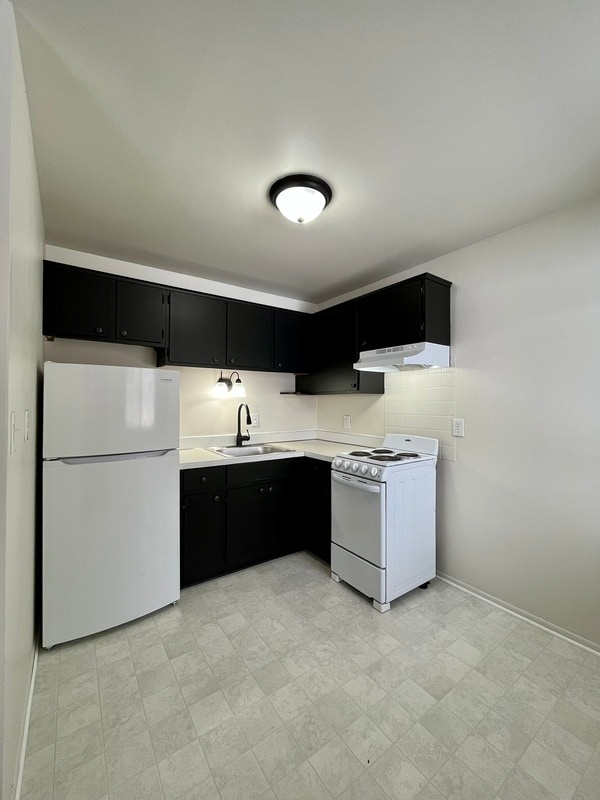 Foto del edificio - 650 Harrison Blvd