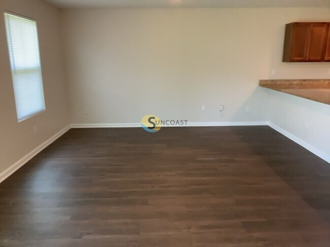 Foto del edificio - 7064 Plymouth St