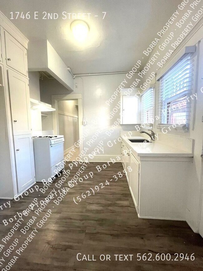Building Photo - **OPEN HOUSE THIS SATURDAY 5/11** CHARMING...