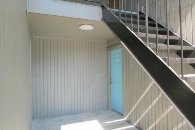 Building Photo - 1009 Washington St