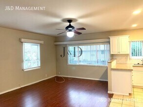 Building Photo - 8770 Lamar St