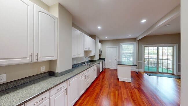 Foto del edificio - 398 K St