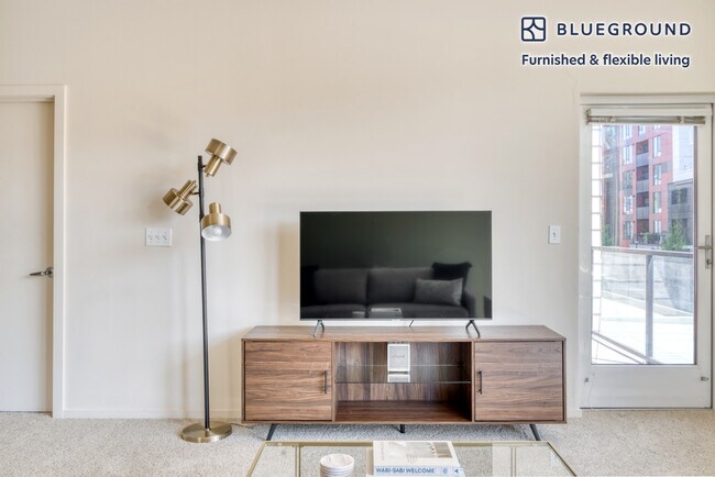 Foto del edificio - 8104 161st Avenue Northeast