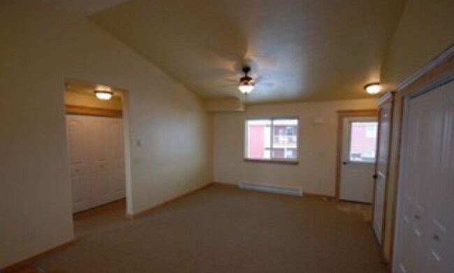 Foto del edificio - 42 Bow Perch Ln