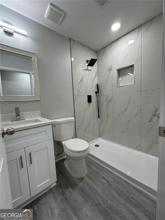 Building Photo - 1729 W Austin Rd