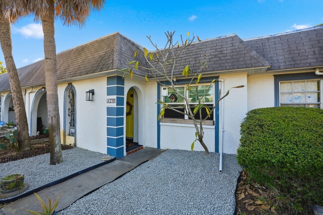 Building Photo - 4219 Sheldon Pl