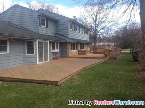 Building Photo - 7956 N Fairchild Rd