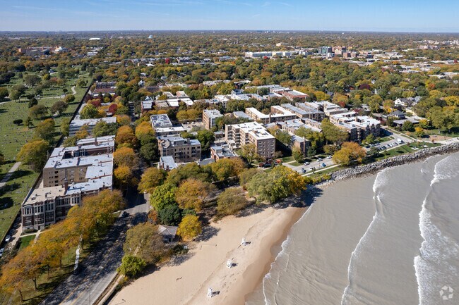 Aerial Photo - 530-534 Sheridan Sq