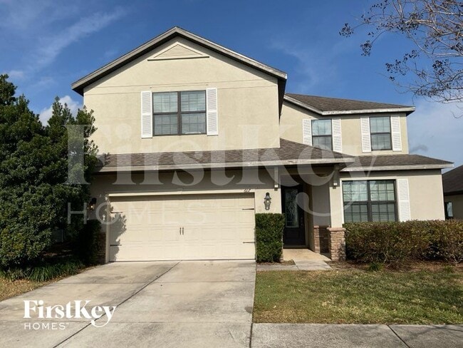 Building Photo - 607 Silverthorn Pl