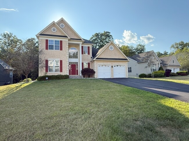 Building Photo - 3145 Pine Valley Way
